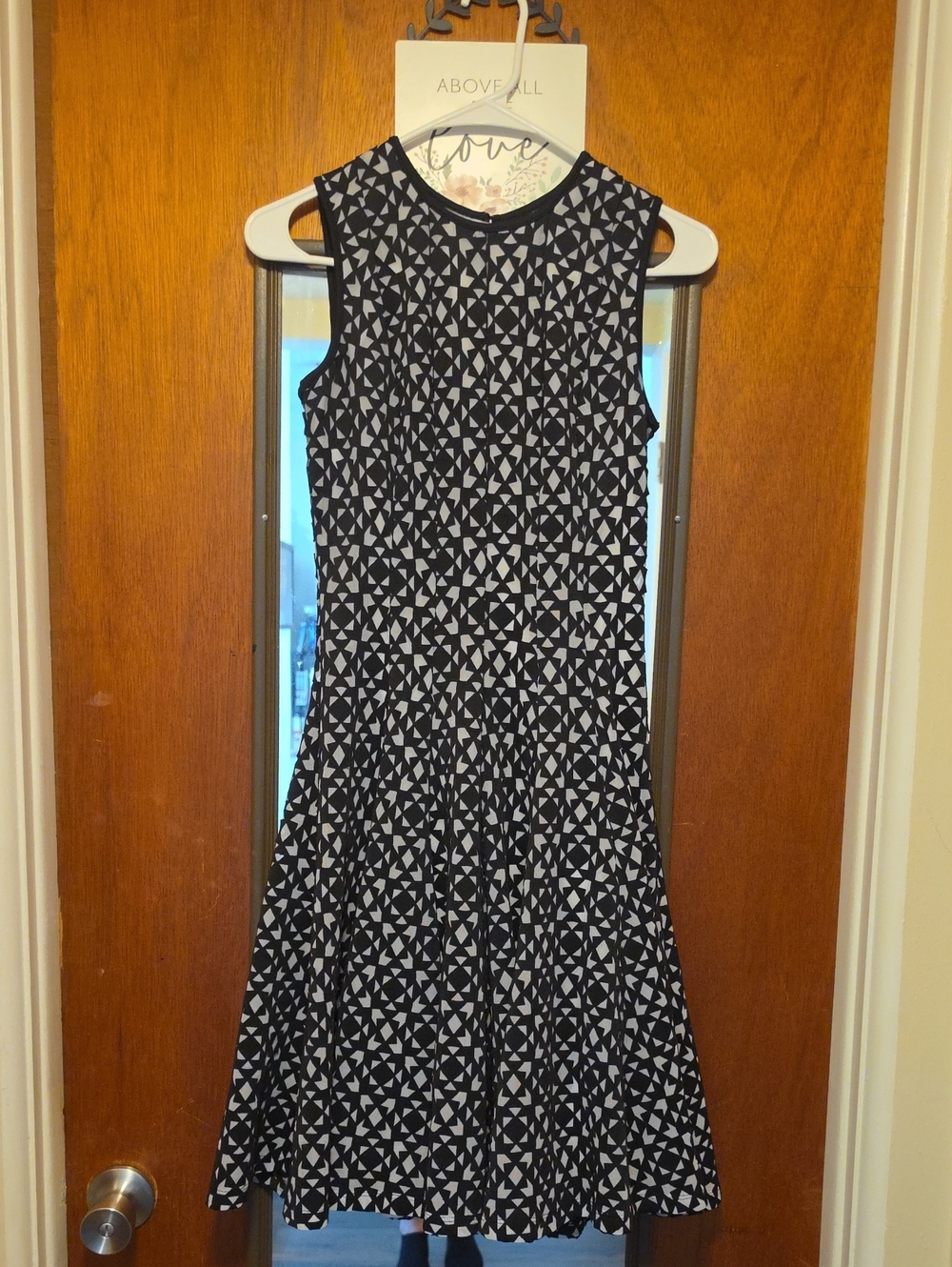 Calvin Klein Sleeveless Black and White Geometric Fit-and-Flare Dress